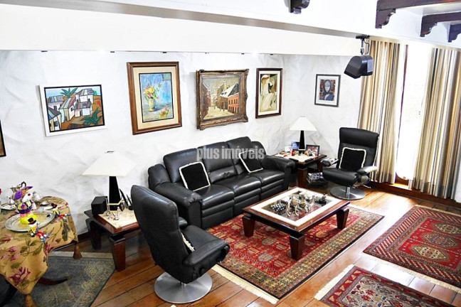 Imagem Casa com 4 Quartos à Venda, 572 m² em Jardim Guedala - São Paulo