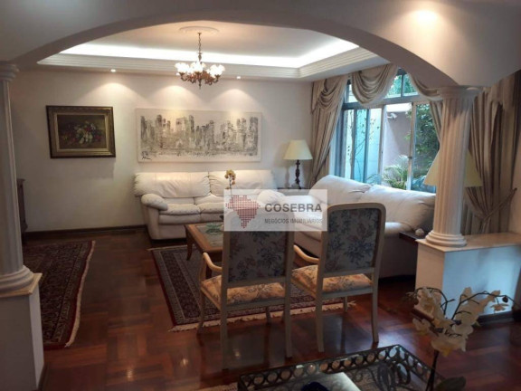 Imagem Casa com 5 Quartos à Venda, 380 m² em Brooklin - São Paulo Imagem Casa com 5 Quartos à Venda, 380 m² em Brooklin - São Paulo