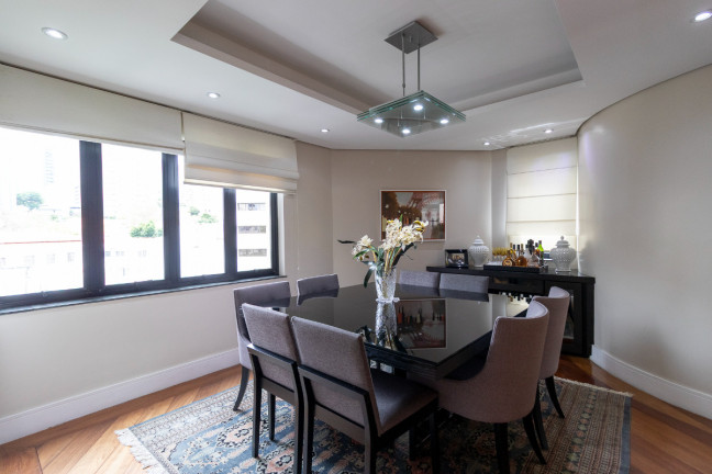 Imagem Apartamento com 3 Quartos à Venda, 190 m² em Aclimação - São Paulo