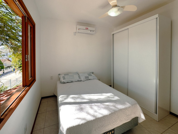 Imagem Casa com 4 Quartos à Venda, 244 m² em Ingleses Do Rio Vermelho - Florianópolis Imagem Casa com 4 Quartos à Venda, 244 m² em Ingleses Do Rio Vermelho - Florianópolis
