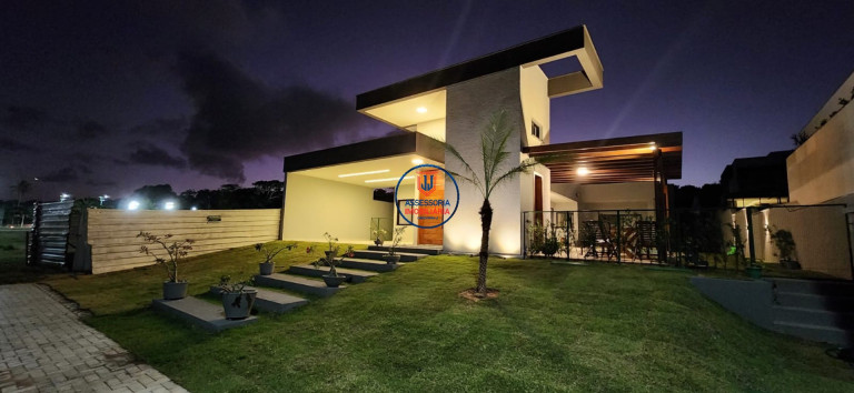 Imagem Casa com 4 Quartos para Alugar ou Temporada, 250 m² em Cajupiranga - Parnamirim