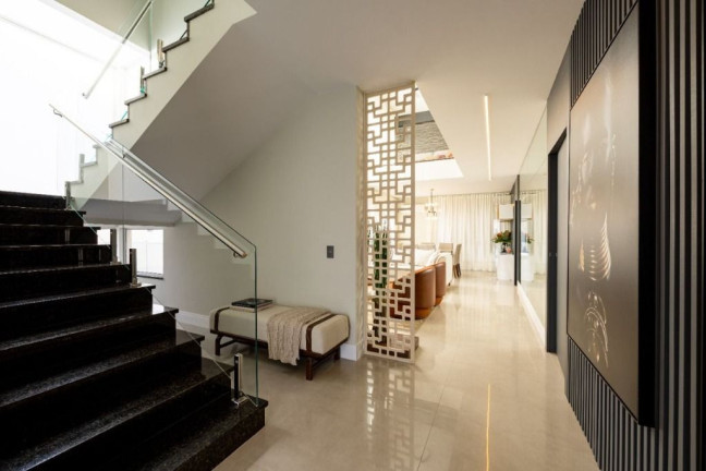Imagem Sobrado com 4 Quartos à Venda, 368 m² em Jardim Residencial Suzano - Suzano Imagem Sobrado com 4 Quartos à Venda, 368 m² em Jardim Residencial Suzano - Suzano