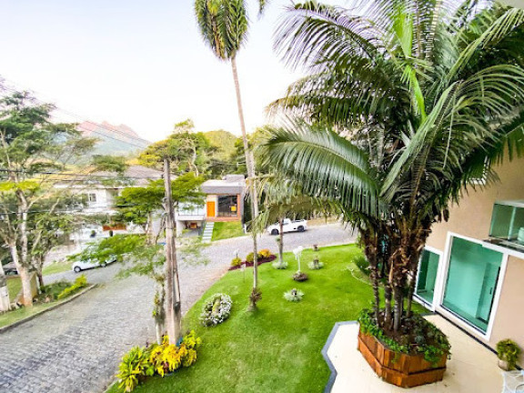 Imagem Casa com 4 Quartos à Venda, 242 m² em Vargem Grande - Teresópolis Imagem Casa com 4 Quartos à Venda, 242 m² em Vargem Grande - Teresópolis