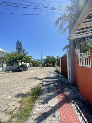 Imagem Casa com 4 Quartos à Venda, 195 m² em Ingleses - Florianópolis Imagem Casa com 4 Quartos à Venda, 195 m² em Ingleses - Florianópolis