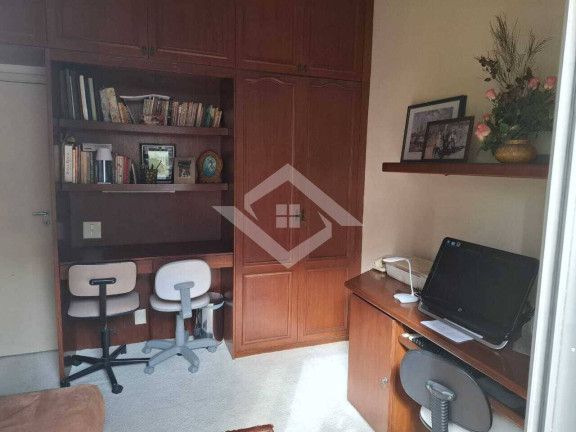 Imagem Apartamento com 3 Quartos à Venda, 139 m² em Lagoa - Rio De Janeiro Imagem Apartamento com 3 Quartos à Venda, 139 m² em Lagoa - Rio De Janeiro