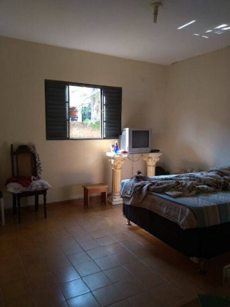 Imagem Casa com 3 Quartos à Venda, 200 m² em Vila São José - Taubaté Imagem Casa com 3 Quartos à Venda, 200 m² em Vila São José - Taubaté