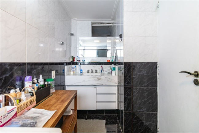 Imagem Apartamento com 2 Quartos à Venda, 117 m² em Moema - São Paulo