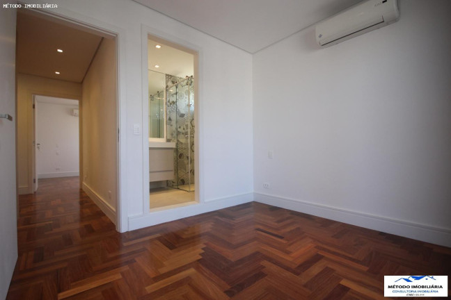 Imagem Imóvel com 3 Quartos à Venda, 314 m² em Moema - São Paulo