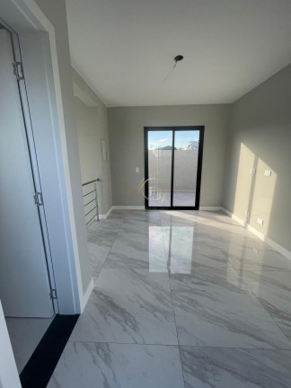 Imagem Sobrado com 3 Quartos à Venda, 152 m² em Xaxim - Curitiba