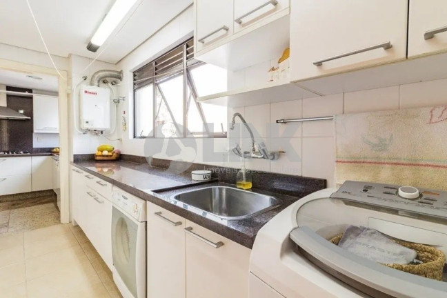 Imagem Apartamento com 4 Quartos à Venda, 229 m² em Bela Vista - Porto Alegre