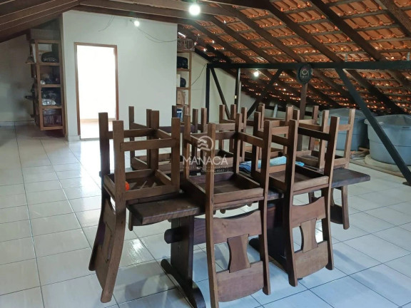Imagem Sobrado com 5 Quartos à Venda, 520 m² em Centro - Barra Velha