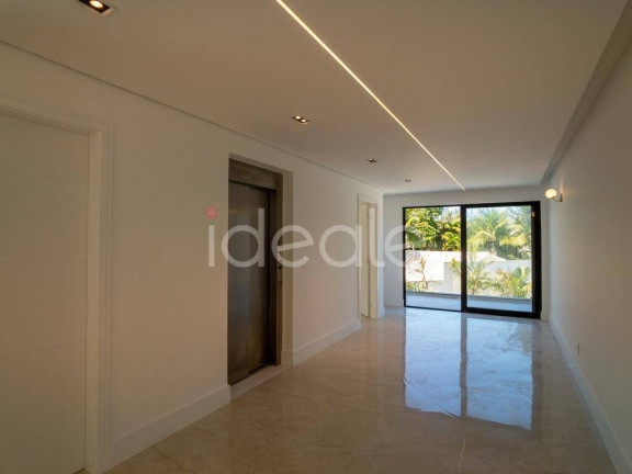 Imagem Casa de Condomínio com 4 Quartos à Venda, 1.533 m² em Barra Da Tijuca - Rio De Janeiro Imagem Casa de Condomínio com 4 Quartos à Venda, 1.533 m² em Barra Da Tijuca - Rio De Janeiro