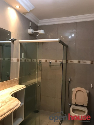 Imagem Casa com 3 Quartos à Venda, 250 m² em Candelária - Natal