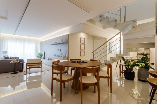 Imagem Apartamento com 6 Quartos à Venda, 333 m² Imagem Apartamento com 6 Quartos à Venda, 333 m²