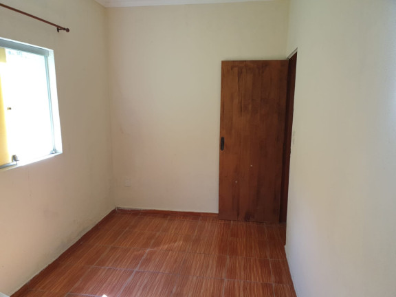 Casa com 3 Quartos à Venda, 173 m² em Esplanada Santa Helena - Taubaté