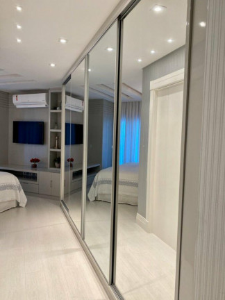 Imagem Apartamento com 3 Quartos à Venda, 186 m² em Centro - Balneário Camboriú Imagem Apartamento com 3 Quartos à Venda, 186 m² em Centro - Balneário Camboriú