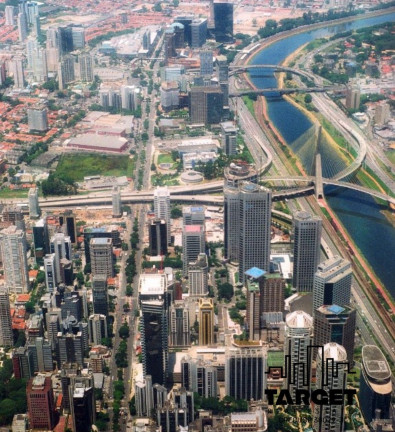 Imóvel à Venda, 683 m² em Berrini - São Paulo