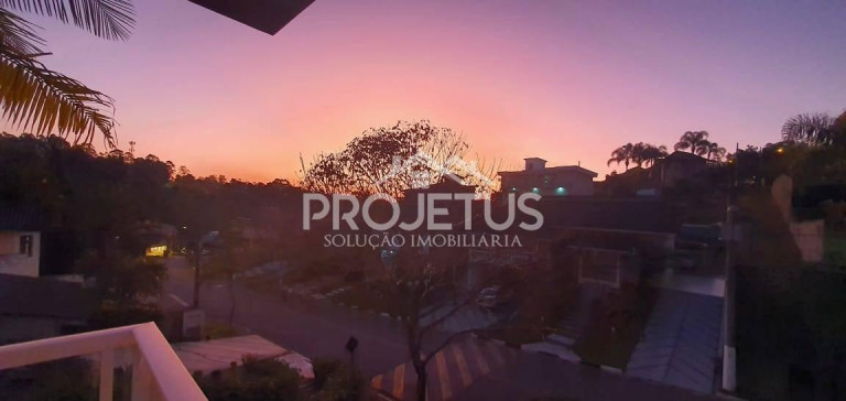 Imagem Casa de Condomínio com 4 Quartos à Venda, 338 m² em Jardim Indaiá - Embu Das Artes