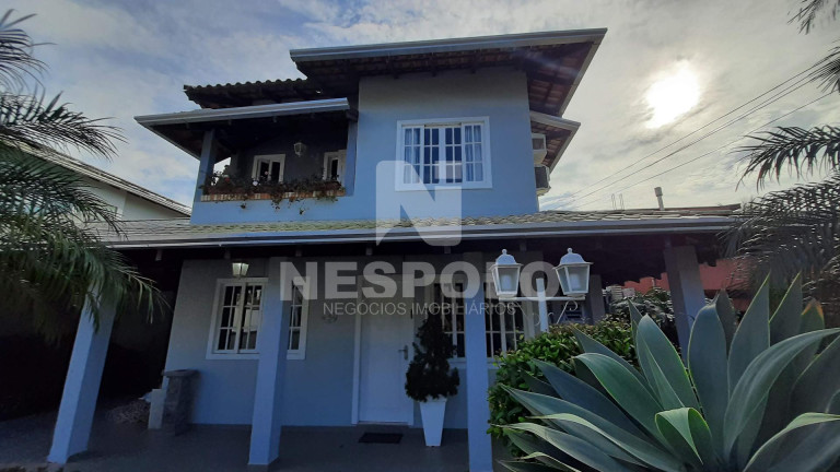Imagem Casa com 3 Quartos à Venda, 348 m² em Praia Dos Amores - Balneario Camboriu