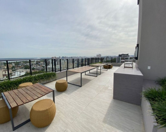 Imagem Imóvel com 3 Quartos à Venda, 103 m² em Menino Deus - Porto Alegre Imagem Imóvel com 3 Quartos à Venda, 103 m² em Menino Deus - Porto Alegre