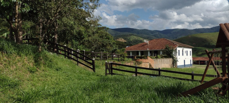 Imagem Fazenda à Venda, 100 m² em Parque Das Rosas - Roseira
