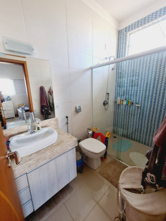 Imagem Casa com 3 Quartos à Venda,  em Limeira