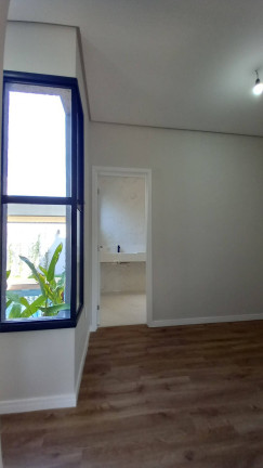 Imagem Casa com 3 Quartos à Venda, 300 m² em Piracangaguá - Taubaté Imagem Casa com 3 Quartos à Venda, 300 m² em Piracangaguá - Taubaté