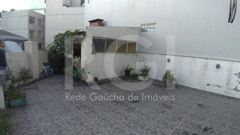 Imagem Casa com 2 Quartos à Venda, 240 m² em Centro Histórico - Porto Alegre Imagem Casa com 2 Quartos à Venda, 240 m² em Centro Histórico - Porto Alegre