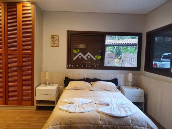 Imagem Casa com 3 Quartos à Venda, 272 m² em Santo Antônio Do Pinhal - Santo Antônio Do Pinhal