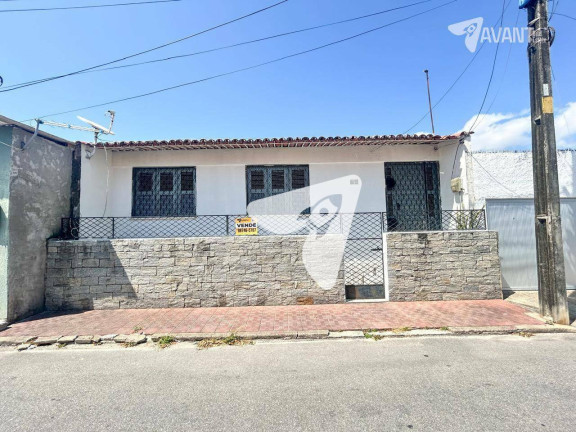 Casa com 3 Quartos à Venda, 140 m² em Cidade 2000 - Fortaleza