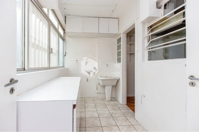Imagem Apartamento com 2 Quartos à Venda, 128 m² em Moema - São Paulo Imagem Apartamento com 2 Quartos à Venda, 128 m² em Moema - São Paulo
