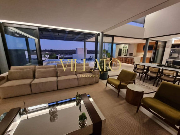 Imagem Casa com 4 Quartos à Venda, 590 m² em Jardins Munique - Goiânia
