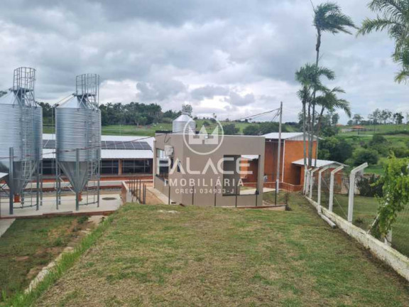 Imagem Fazenda à Venda, 12.000 m² em Zona Rural - Conchas Imagem Fazenda à Venda, 12.000 m² em Zona Rural - Conchas