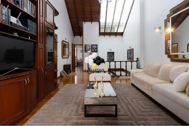 Imagem Casa com 3 Quartos à Venda, 190 m² em Rubem Berta - Porto Alegre