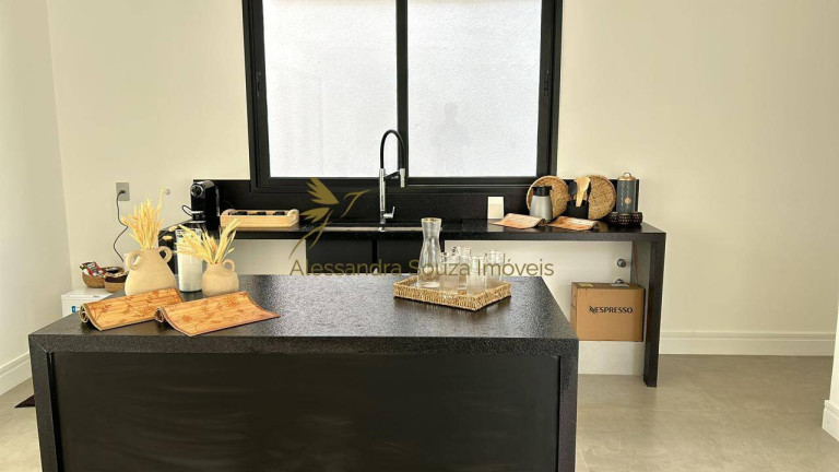 Imagem Casa com 4 Quartos à Venda, 399 m² em Alphaville - Santana De Parnaíba Imagem Casa com 4 Quartos à Venda, 399 m² em Alphaville - Santana De Parnaíba