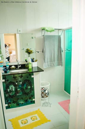 Imagem Casa com 3 Quartos à Venda, 271 m² em Piracangaguá - Taubaté