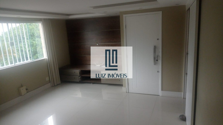 Imagem Cobertura com 3 Quartos para Alugar, 70 m² em Centro - Três Rios Imagem Cobertura com 3 Quartos para Alugar, 70 m² em Centro - Três Rios