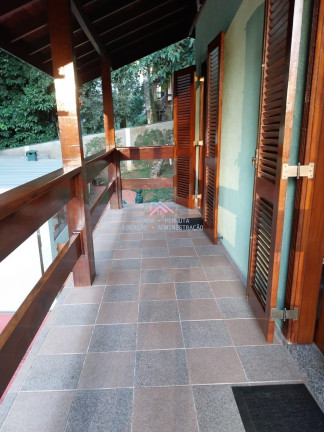 Imagem Casa com 4 Quartos à Venda, 250 m² em Roseira - Mairiporã