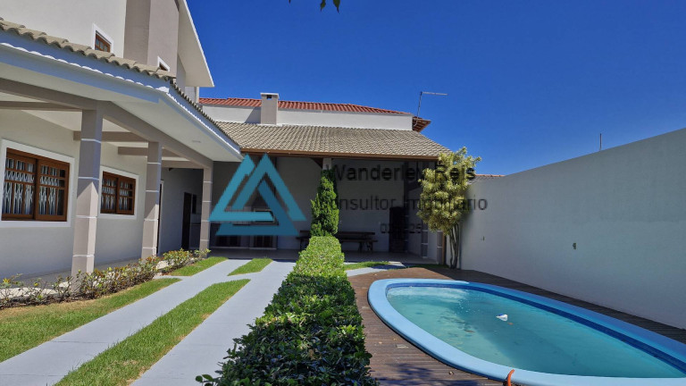 Imagem Casa com 3 Quartos à Venda, 400 m² em Ingleses Do Rio Vermelho - Florianópolis Imagem Casa com 3 Quartos à Venda, 400 m² em Ingleses Do Rio Vermelho - Florianópolis