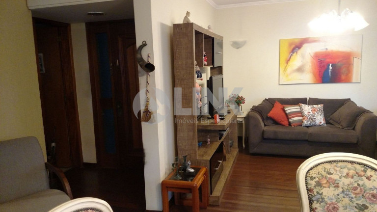 Imagem Apartamento com 3 Quartos à Venda, 154 m² em Chácara Das Pedras - Porto Alegre