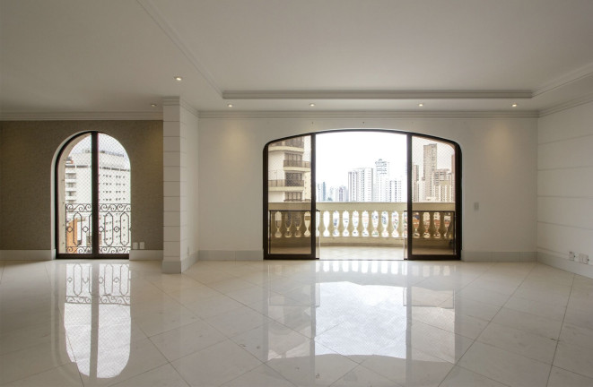 Apartamento com 4 Quartos à Venda, 244 m² em Vila Gomes Cardim - São Paulo