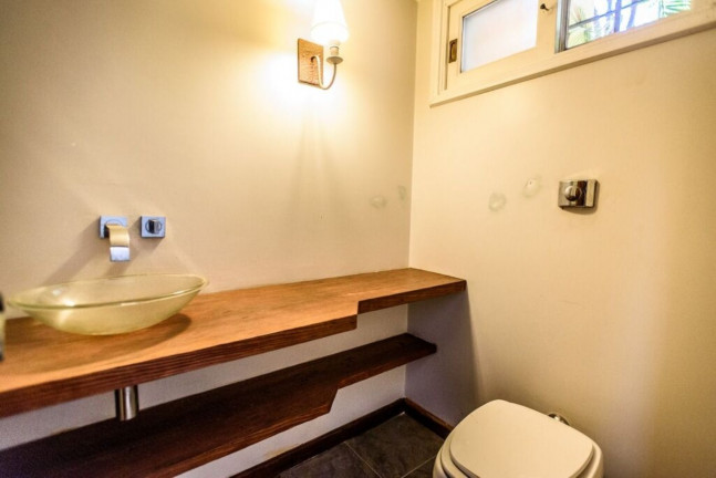 Imagem Imóvel com 4 Quartos à Venda, em Passo Da Areia - Porto Alegre Imagem Imóvel com 4 Quartos à Venda, em Passo Da Areia - Porto Alegre
