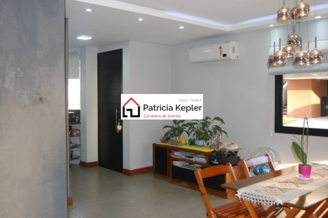 Imagem Casa de Condomínio com 3 Quartos à Venda, 180 m² em Mário Quintana - Porto Alegre Imagem Casa de Condomínio com 3 Quartos à Venda, 180 m² em Mário Quintana - Porto Alegre