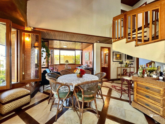 Imagem Casa de Condomínio com 5 Quartos à Venda, 630 m² em Xangri-lá - Atlantida