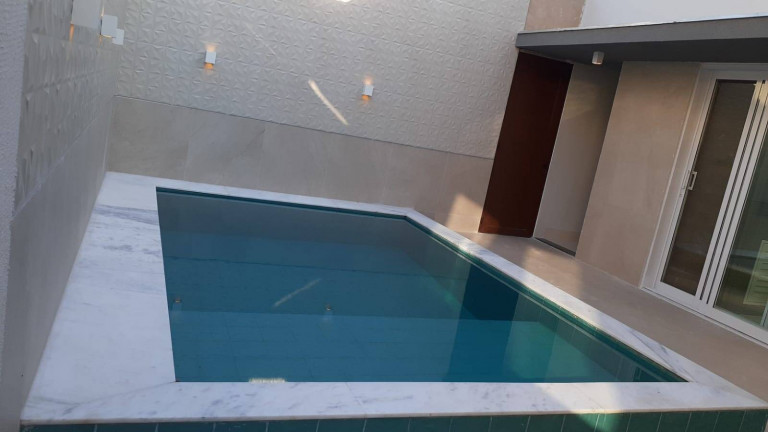 Imagem Casa com 4 Quartos à Venda, 502 m² em Condomínio Belvedere - Cuiabá