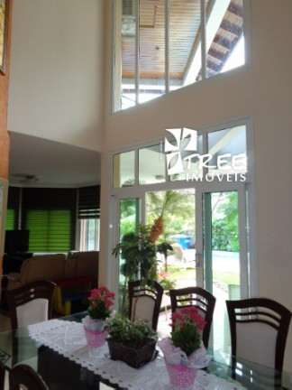 Imagem Casa com 4 Quartos à Venda, 320 m² em Condomínio Arujázinho 5 - Aruja Imagem Casa com 4 Quartos à Venda, 320 m² em Condomínio Arujázinho 5 - Aruja