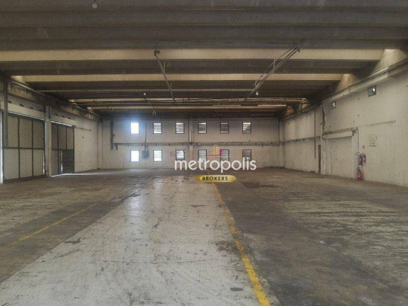 Galpão à Venda ou Locação, 6.130 m² em Barro Branco - Ribeirão Pires