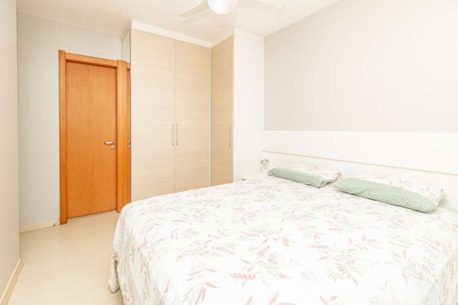Imagem Imóvel com 2 Quartos à Venda, em Passo Da Areia - Porto Alegre Imagem Imóvel com 2 Quartos à Venda, em Passo Da Areia - Porto Alegre