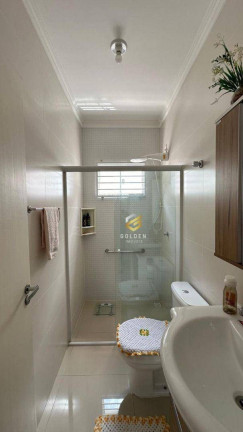 Imagem Casa com 2 Quartos à Venda, 77 m² em 122 - Tijucas