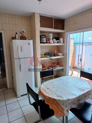 Imagem Casa com 2 Quartos para Alugar, 126 m² em Indaiá - Caraguatatuba Imagem Casa com 2 Quartos para Alugar, 126 m² em Indaiá - Caraguatatuba